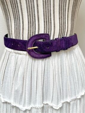Vintage 90s Plum Suede Leather Belt Gold Buckle Minimalist